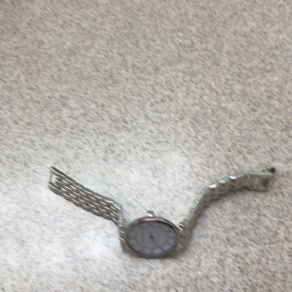 Watch - Picture 2 of 3